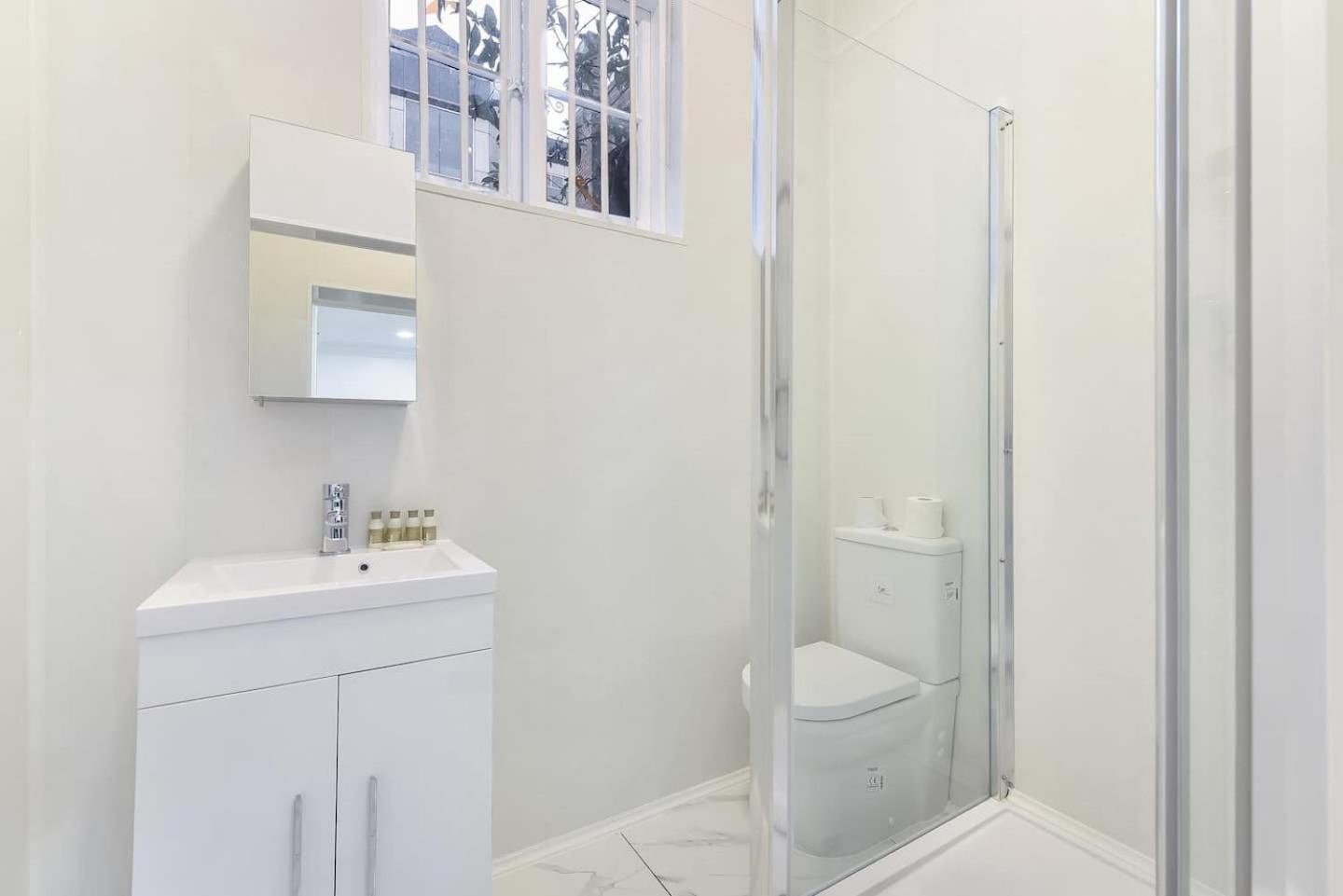 2 Bed Piccadilly Apartment 2 Londra Dış mekan fotoğraf